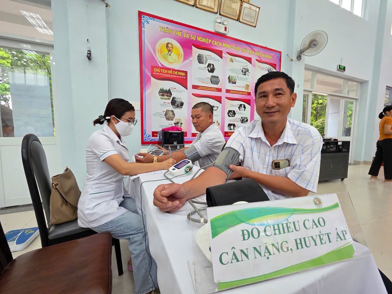 Bệnh viện Lê Văn Thịnh hỗ trợ khám sức khỏe và tư vấn phòng dịch tại Trung tâm Điều dưỡng Tâm thần Tân Định- Ảnh 6.