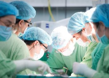Bệnh viện Chợ Rẫy trắng đêm, xuyên lễ tiếp nhận tạng hiến và  ghép thành công cho 6 bệnh nhân trong 24 giờ