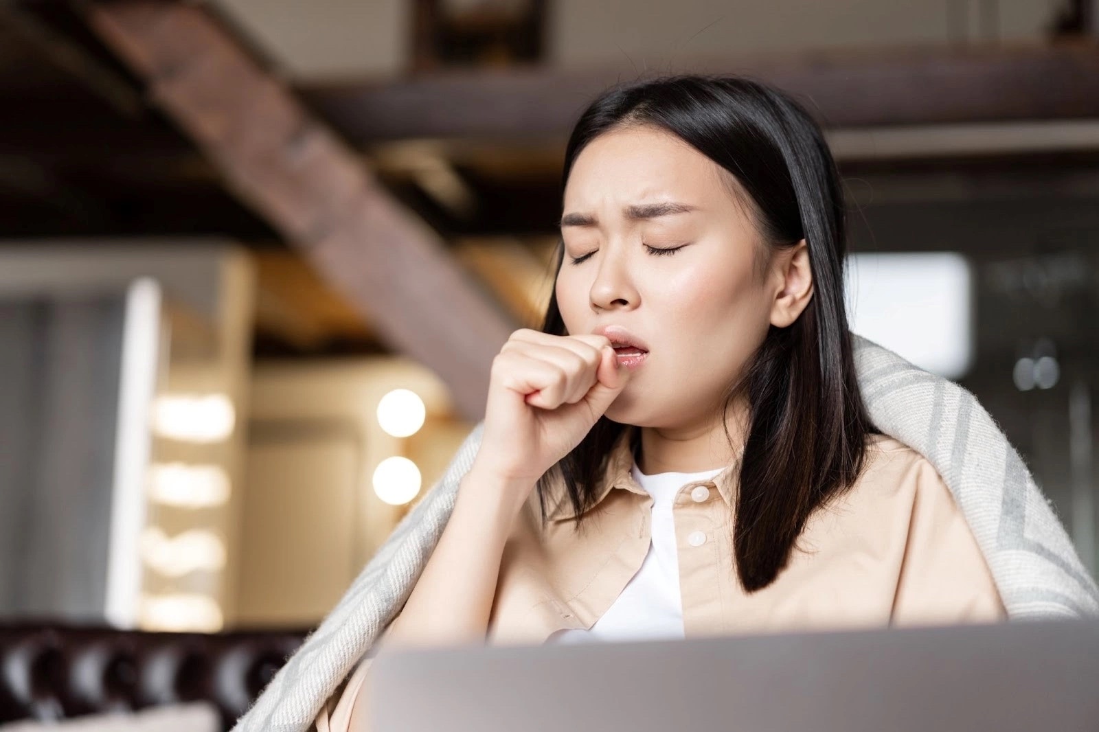 Cảnh báo không thể bỏ qua: Dấu hiệu sớm của UNG THƯ phổi không phải ho mà là 5 bất thường trên cơ thể - Ảnh 4. Cảnh báo không thể bỏ qua: Dấu hiệu sớm của UNG THƯ phổi không phải ho mà là 5 bất thường trên cơ thể - Ảnh 4.