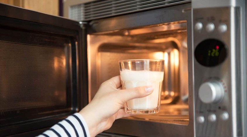 4 loại thực phẩm sẽ trở thành “THUỐC ĐỘC” nếu hâm nóng lại, loại thứ 3 đặc biệt nguy hiểm nhưng nhiều người vẫn thờ ơ- Ảnh 4. 4 loại thực phẩm sẽ trở thành “THUỐC ĐỘC” nếu hâm nóng lại, loại thứ 3 đặc biệt nguy hiểm nhưng nhiều người vẫn thờ ơ- Ảnh 4.