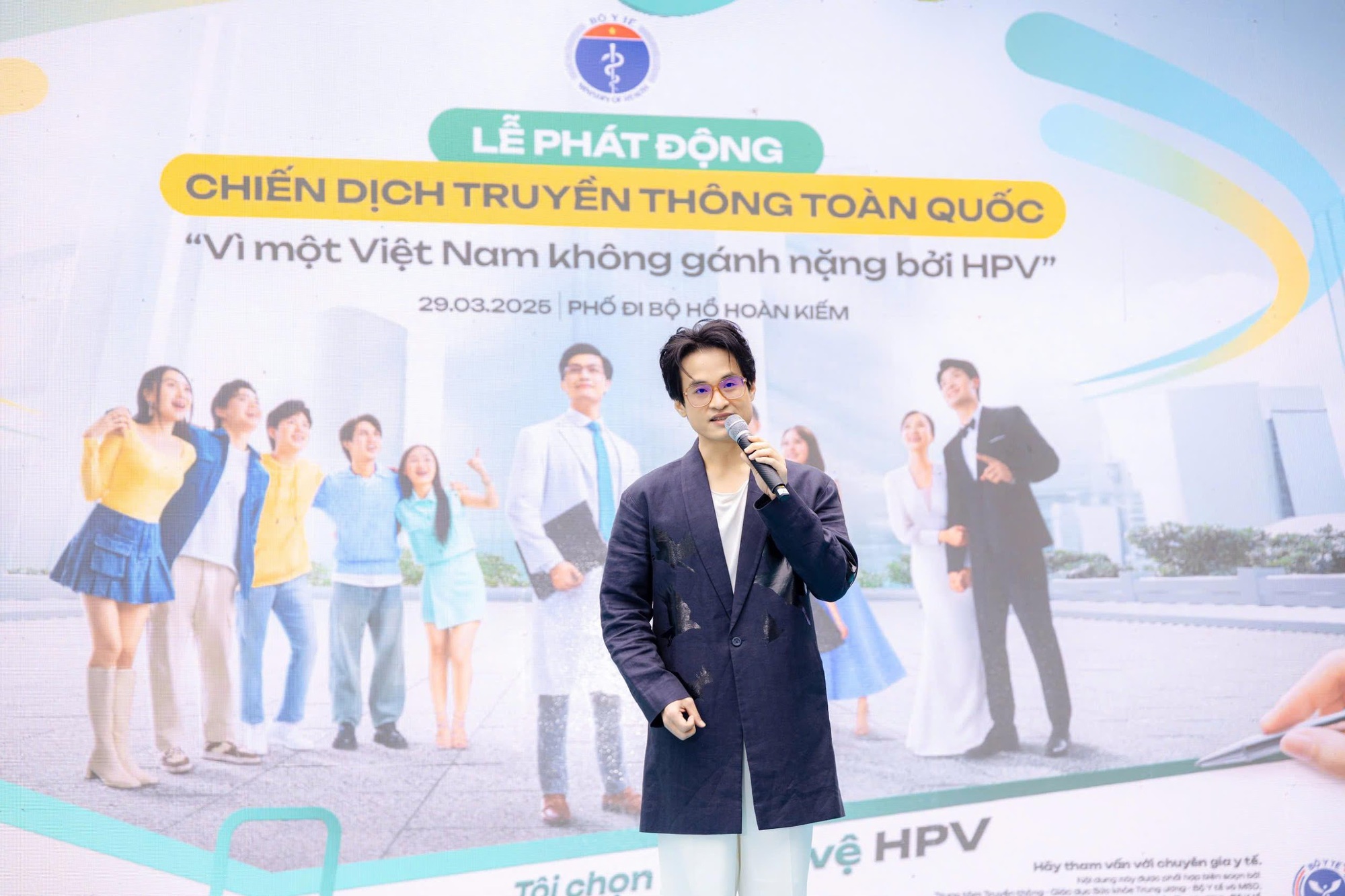 Hà Anh Tuấn lan tỏa thông điệp “Vì một Việt Nam không gánh nặng bởi HPV”- Ảnh 1. Hà Anh Tuấn lan tỏa thông điệp “Vì một Việt Nam không gánh nặng bởi HPV”- Ảnh 1.