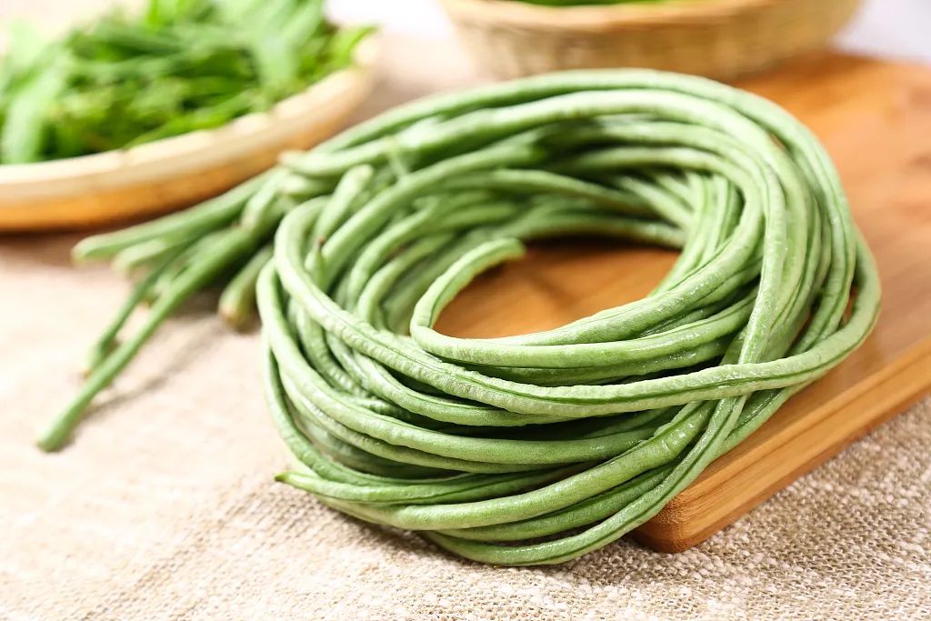 Không chần 4 loại rau này trước khi ăn chẳng khác nào “uống thuốc độc”, cái số 2 bạn có thể ăn thường xuyên nhưng không để ý- Ảnh 2.