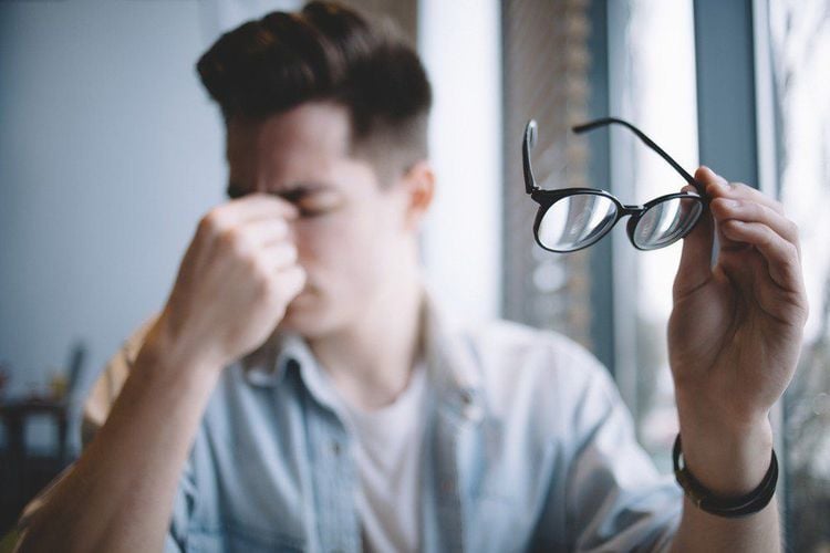 99% người có thói quen tắt đèn, xem điện thoại vào ban đêm sẽ mắc 4 chứng bệnh nguy hiểm này, hãy NGỪNG ngay khi còn có thể!- Ảnh 2.
