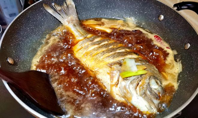 Thêm 1 gia vị vào thịt cá, nấu không tanh lại tươi mềm hao cơm- Ảnh 1. Thêm 1 gia vị vào thịt cá, nấu không tanh lại tươi mềm hao cơm- Ảnh 1.