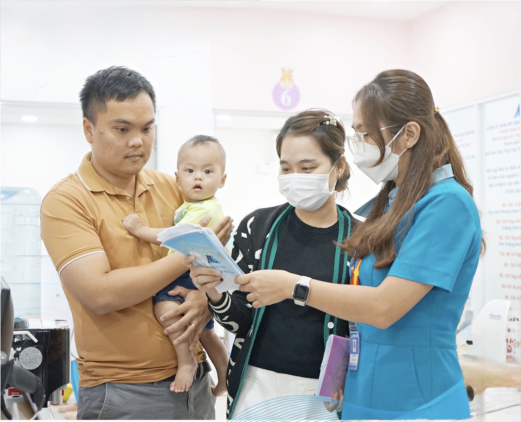 12 Năm Yêu Thương và Niềm Tin: Hành Trình Gắn Kết Mẹ và Bé tại Bệnh Viện Phụ Sản MêKông
- Ảnh 6. 12 Năm Yêu Thương và Niềm Tin: Hành Trình Gắn Kết Mẹ và Bé tại Bệnh Viện Phụ Sản MêKông
- Ảnh 6.