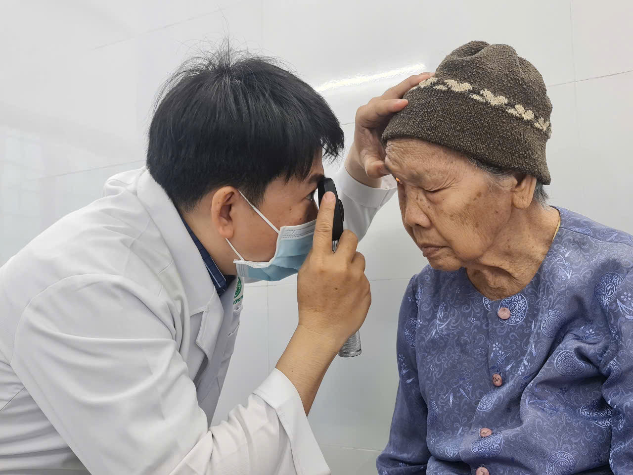 Chuỗi hoạt động ý nghĩa của đoàn chuyên gia, bác sĩ bệnh viện Lê Văn Thịnh, TP Hồ Chí Minh tại Phú Yên- Ảnh 8. Chuỗi hoạt động ý nghĩa của đoàn chuyên gia, bác sĩ bệnh viện Lê Văn Thịnh, TP Hồ Chí Minh tại Phú Yên- Ảnh 8.