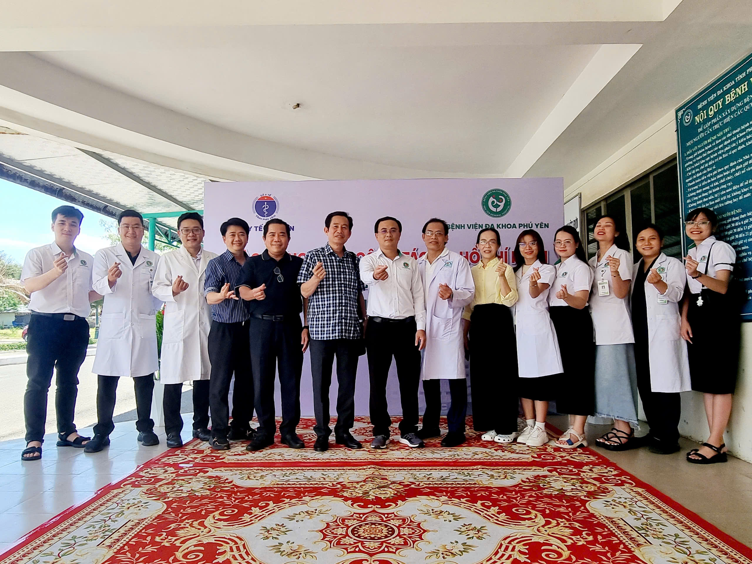 Chuỗi hoạt động ý nghĩa của đoàn chuyên gia, bác sĩ bệnh viện Lê Văn Thịnh, TP Hồ Chí Minh tại Phú Yên- Ảnh 5. Chuỗi hoạt động ý nghĩa của đoàn chuyên gia, bác sĩ bệnh viện Lê Văn Thịnh, TP Hồ Chí Minh tại Phú Yên- Ảnh 5.