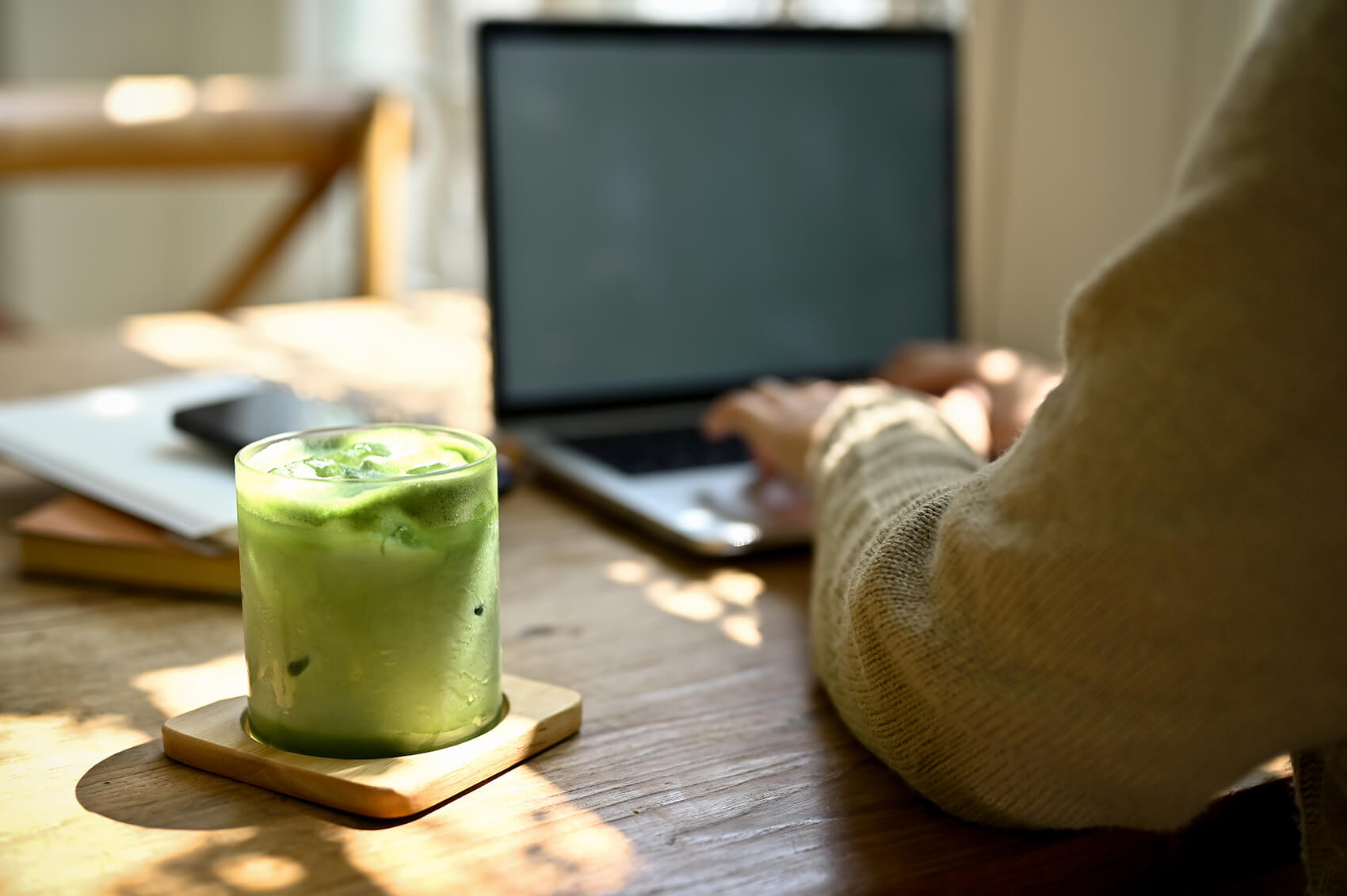 Uống 1 cốc matcha mỗi ngày, hiệu quả không ngờ khiến ai cũng tiếc vì biết quá muộn!- Ảnh 3. Uống 1 cốc matcha mỗi ngày, hiệu quả không ngờ khiến ai cũng tiếc vì biết quá muộn!- Ảnh 3.