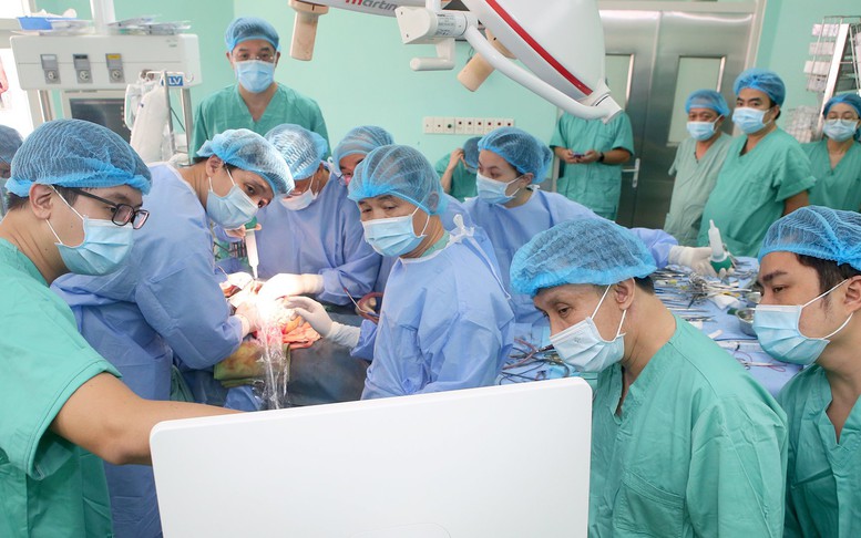 Bệnh viện Trung ương Huế: Khẳng định vị thế chinh phục đỉnh cao ghép tạng- Ảnh 3. Bệnh viện Trung ương Huế: Khẳng định vị thế chinh phục đỉnh cao ghép tạng- Ảnh 3.